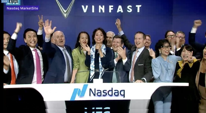 Cổ phiếu VinFast tăng 68% trong ngày chào sàn Nasdaq, vốn hoá 85 tỷ USD vượt xa nhiều hãng ô tô khác